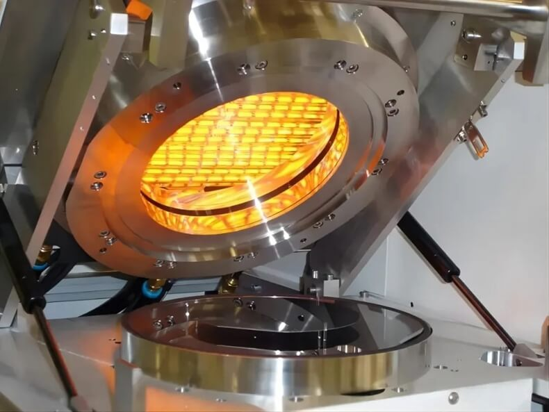 グローブボックス用赤外線ヒーター要素